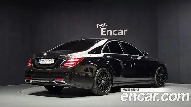 Mercedes-Benz S-Class 2018 — ფოტო 2/20