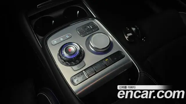 Genesis G90 2024 — Photo 9/20