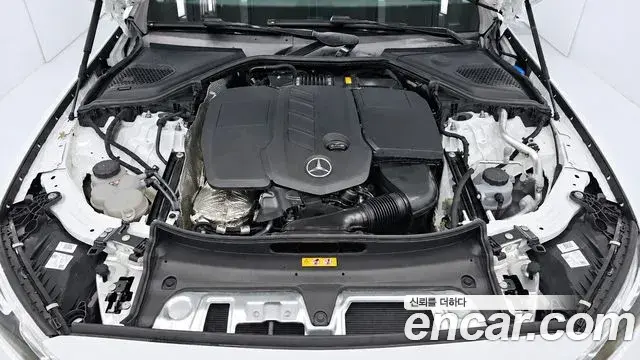 Mercedes-Benz E-Class 2026 — Şəkil 6/20