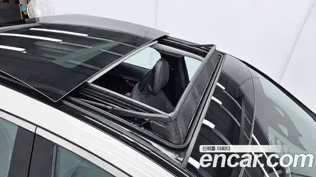 Mercedes-Benz E-Class 2026 — Şəkil 12/20