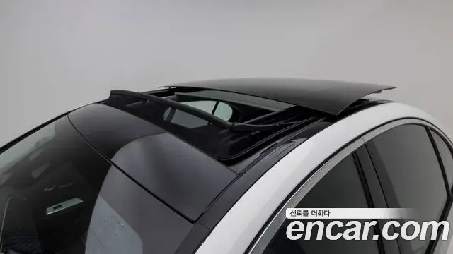 Mercedes-Benz E-Class 2026 — Şəkil 12/18