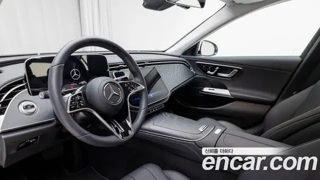 Mercedes-Benz E-Class 2026 — Şəkil 13/18