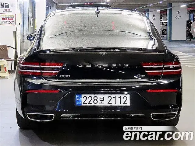 Genesis Electrified G80 2023 — Photo 4/20