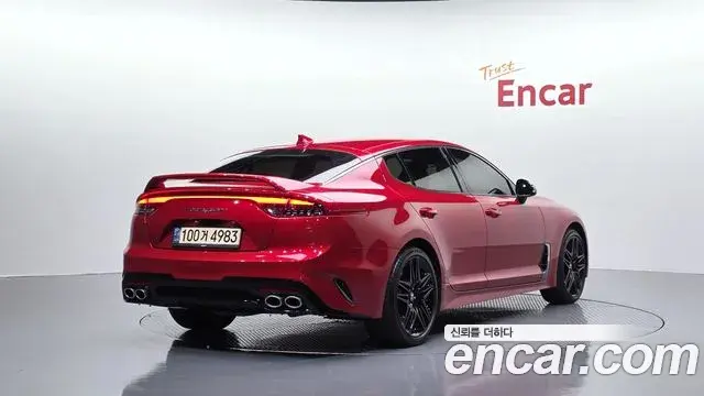 Kia Stinger 2021 — Şəkil 2/20
