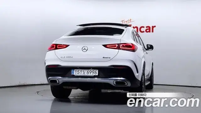 Mercedes-Benz GLE-Class 2020 — Фото 4/20