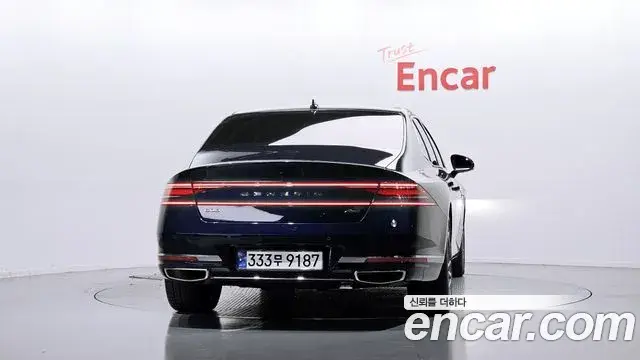 Genesis G90 2022 — Photo 4/20