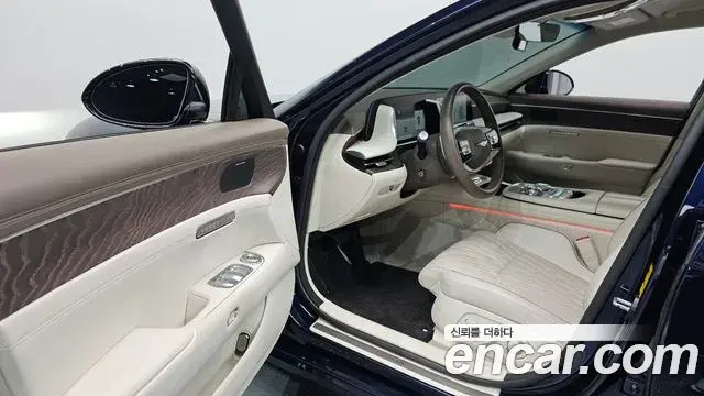 Genesis G90 2022 — Photo 11/20