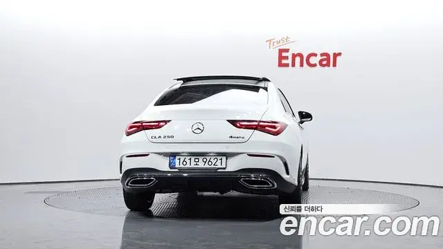 Mercedes-Benz CLA-Class 2022 — Şəkil 9/20