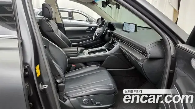 Genesis GV80 2021 — Photo 11/20