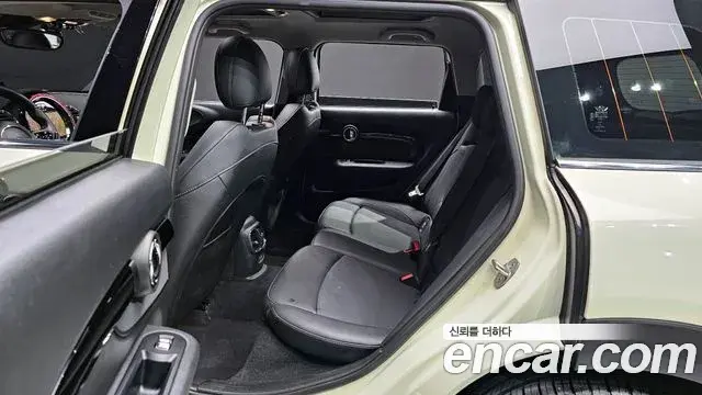 Mini Cooper Clubman 2021 — Şəkil 11/20