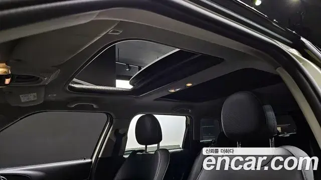 Mini Cooper Clubman 2021 — Şəkil 18/20