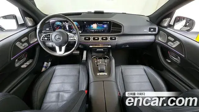 Mercedes-Benz GLS-Class 2022 — Photo 7/20