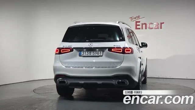 Mercedes-Benz GLS-Class 2021 — Photo 4/20