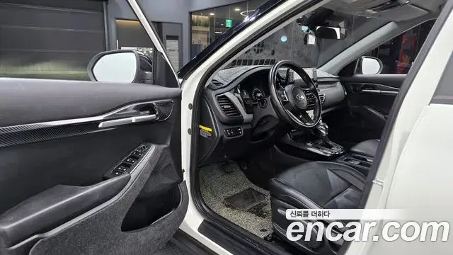 Kia Seltos 2019 — ფოტო 5/20