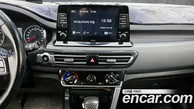Kia Seltos 2019 — ფოტო 12/20