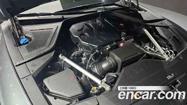 Genesis Electrified G80 2021 — Photo 6/20