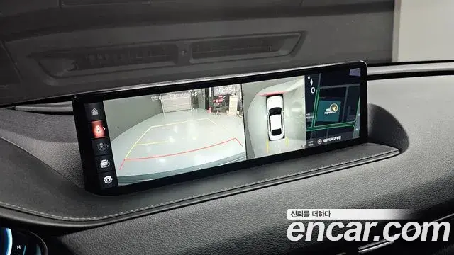 Genesis Electrified G80 2021 — Photo 14/20