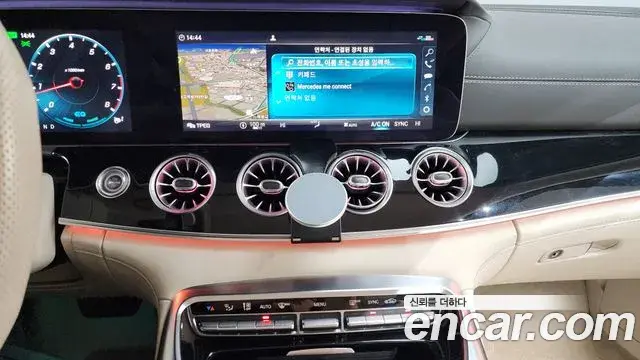 Mercedes-Benz AMG GT 2020 — Photo 14/20