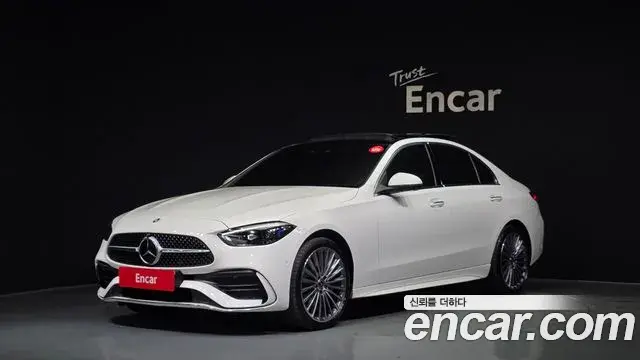 Mercedes-Benz C-Class 2022 — Photo 1/20