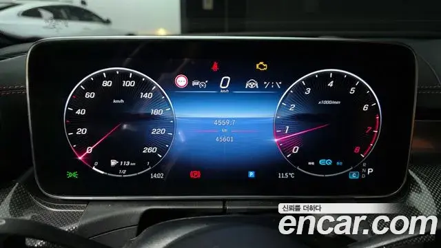 Mercedes-Benz C-Class 2022 — Photo 8/20