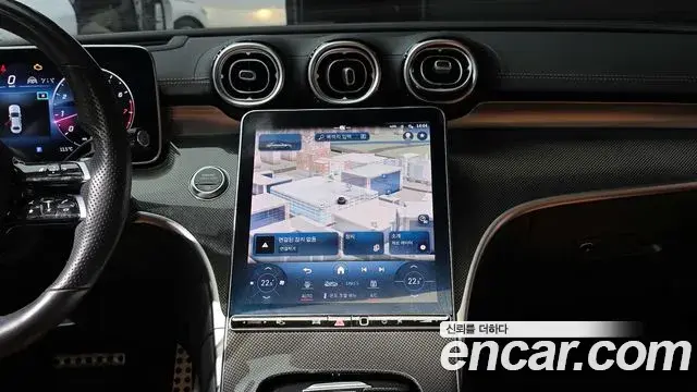 Mercedes-Benz C-Class 2022 — Photo 19/20
