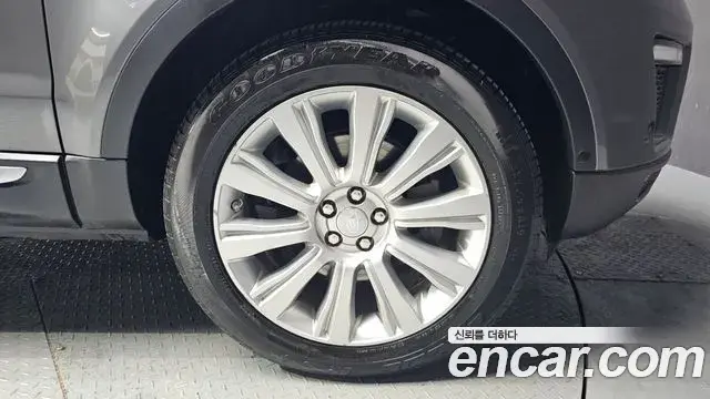 Land Rover Range Rover Evoque 2018 — Şəkil 1/20