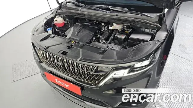 Kia Carnival 2021 — ფოტო 12/20