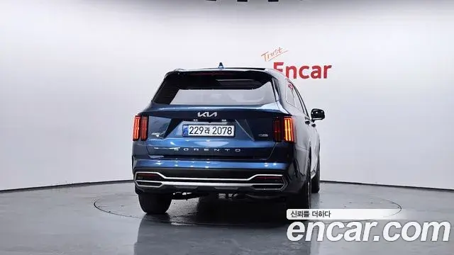 Kia Sorento 2022 — Şəkil 17/20