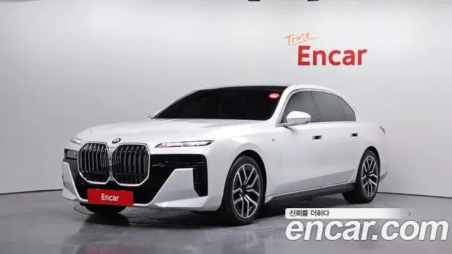 BMW 7 Series 2025 — ფოტო 1/20