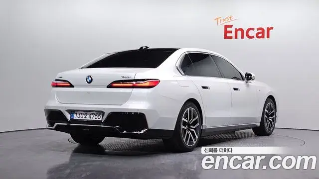 BMW 7 Series 2025 — ფოტო 2/20