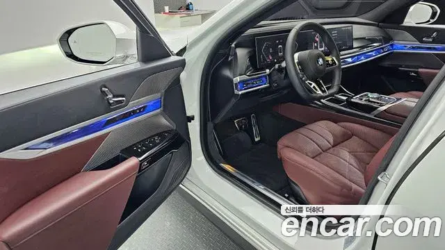 BMW 7 Series 2025 — ფოტო 11/20
