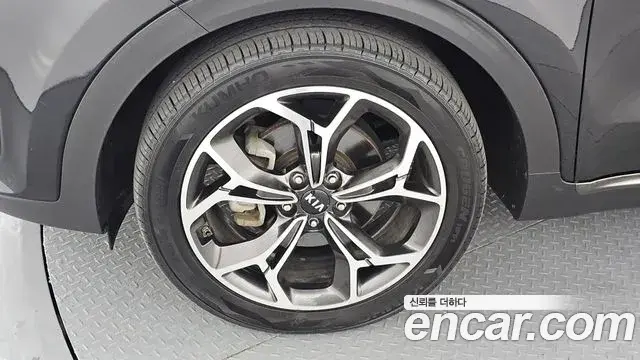 Kia Sportage The Bold 2019 — Şəkil 21/30