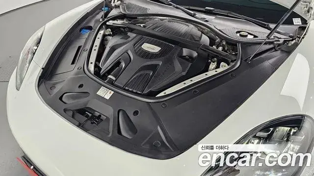 Porsche Panamera 2020 — Photo 6/20