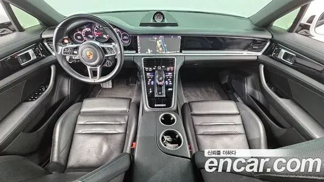 Porsche Panamera 2020 — Photo 7/20