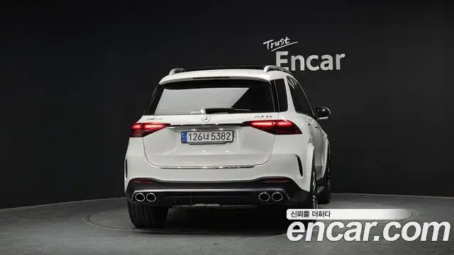 Mercedes-Benz GLE-Class 2024 — Photo 3/20