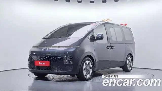 Hyundai Staria, 2022