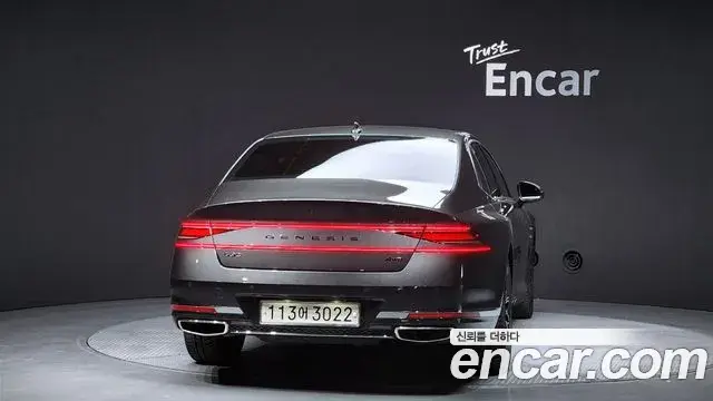 Genesis G90 2023 — Photo 4/20