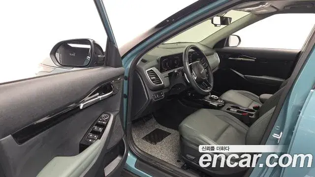 Kia Seltos 2024 — ფოტო 1/33
