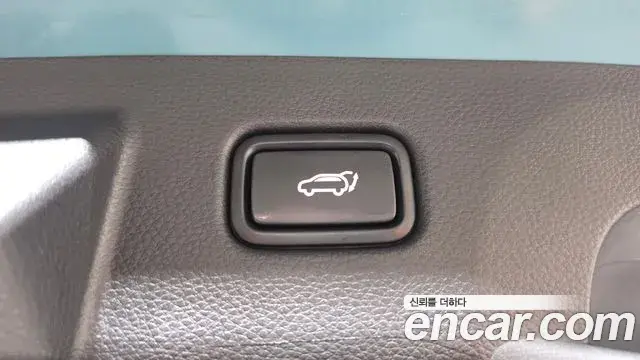 Kia Seltos 2024 — ფოტო 18/33