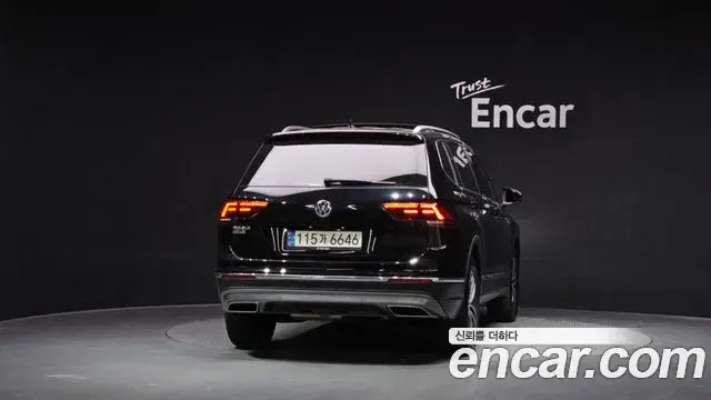 Volkswagen Tiguan Allspace 2020 — Photo 1/20