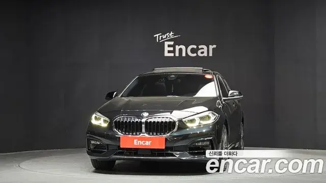 BMW 1 Series 2024 — Photo 21/31