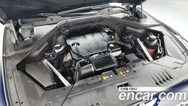 Genesis GV80 2022 — Photo 6/20