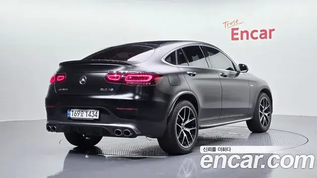 Mercedes-Benz GLC-Class 2022 — Photo 2/20