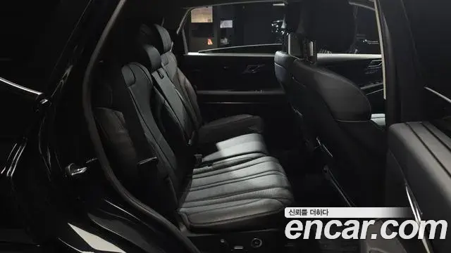 Genesis GV80 2023 — Photo 12/20