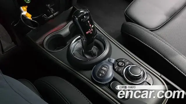 Mini Cooper Countryman 2024 — Photo 9/20