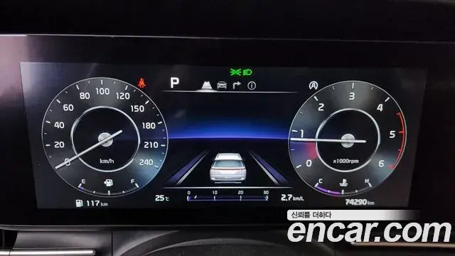 Kia Carnival 2021 — Фото 8/20