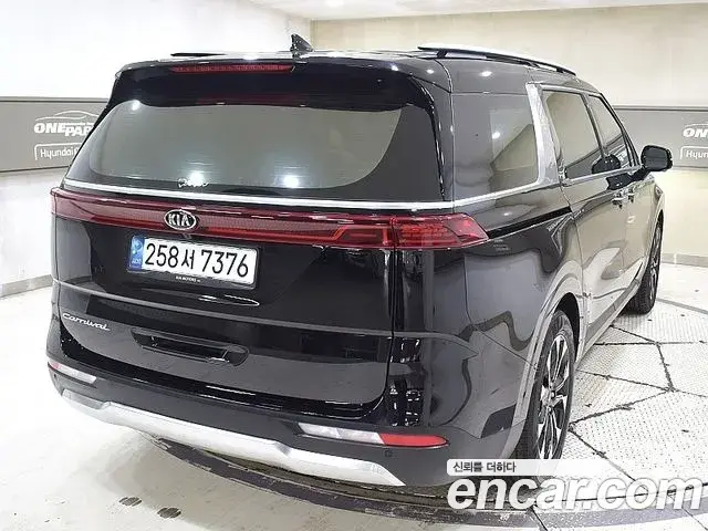 Kia Carnival 2020 — Фото 2/20
