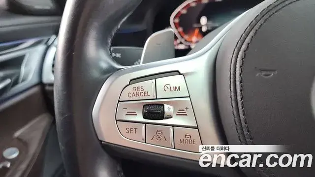 BMW 7 Series 2019 — Photo 16/20