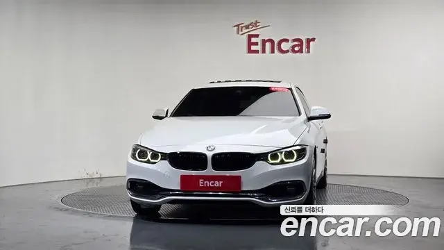 BMW 4 Series 2018 — ფოტო 25/35