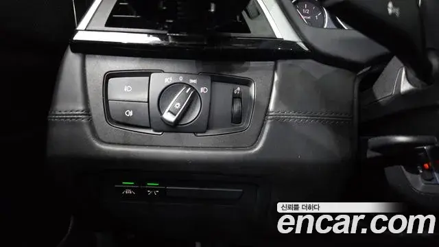 BMW 4 Series 2018 — ფოტო 3/35